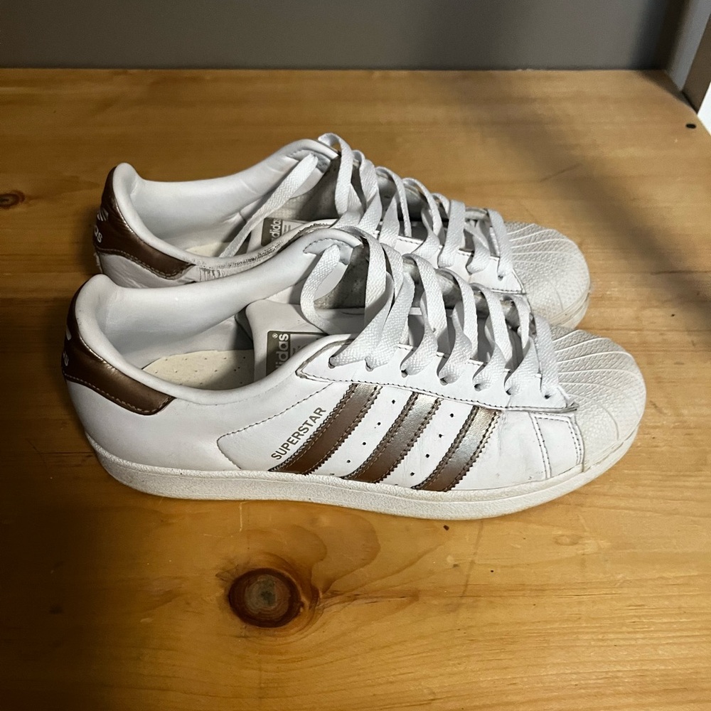 Adidas sneaker